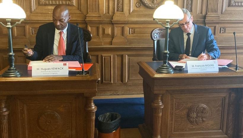 Signature Convention avec l’Université Toulouse Capitole